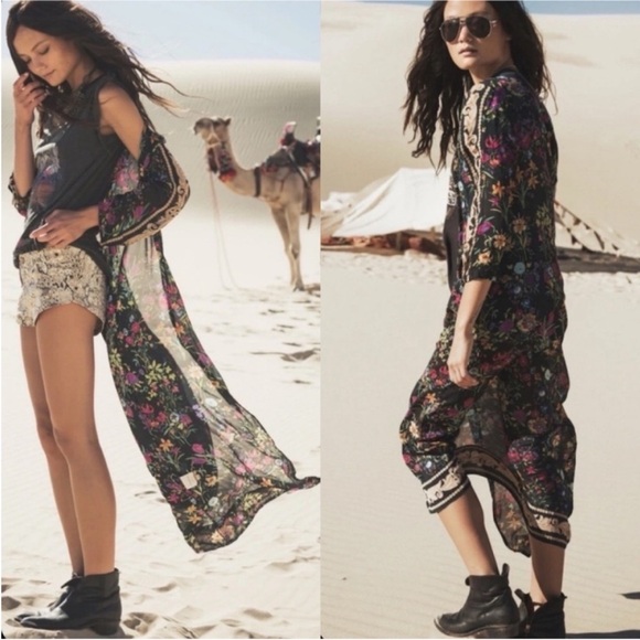 Spell & The Gypsy Queen Duster Robe - Picture 3 of 12